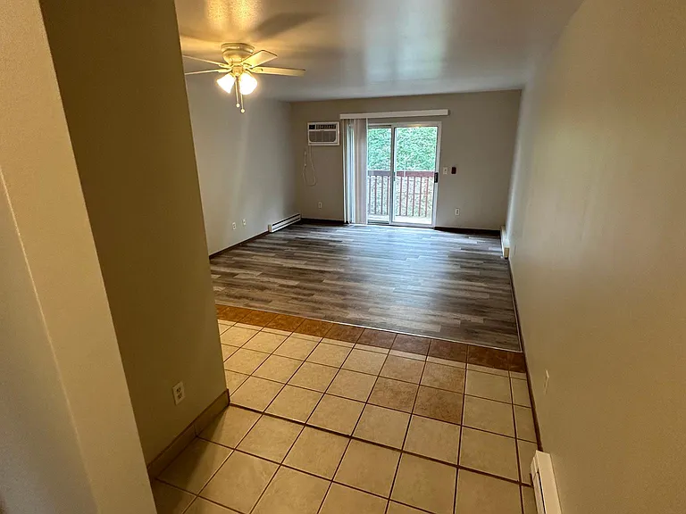 W194N16510 Eagle Dr #A4 — Photo 2