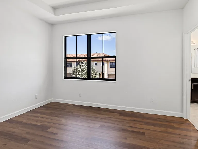 4648 Silver Saw Ln — Photo 23