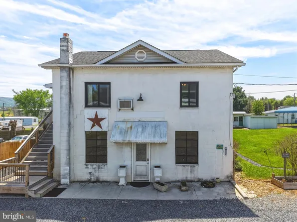 155 Center St, Mount Jackson, VA 22842