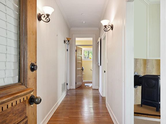 2nd image of 70 Sycamore Avenue