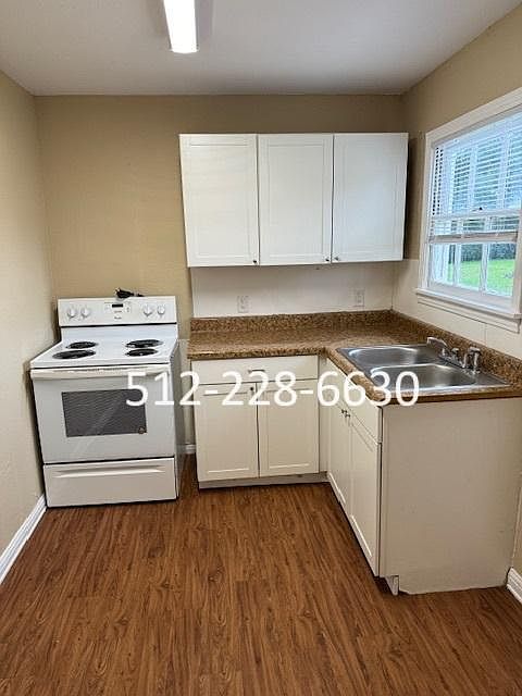 1st image of 704 Stetson Ave