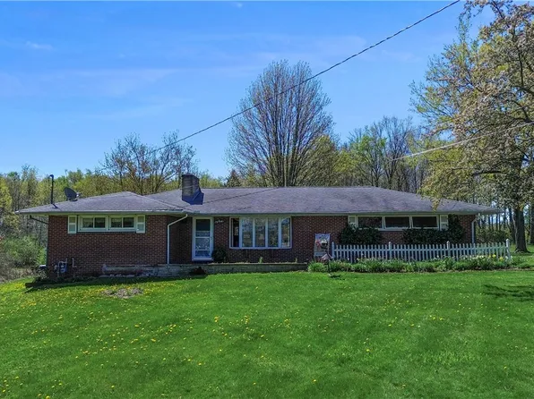 10245 Springfield Rd, Poland, OH 44514