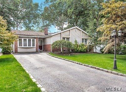 1st image of 14 Cornelia Ln