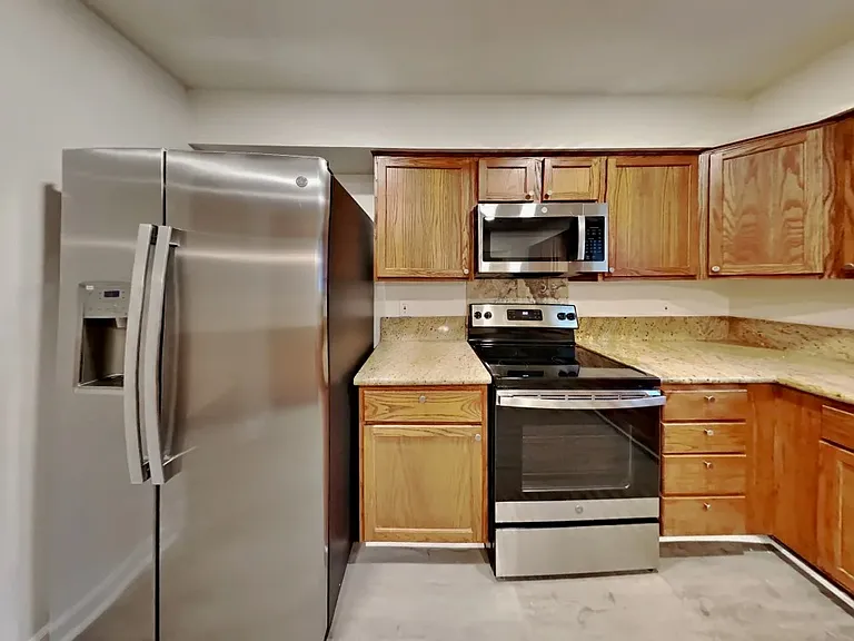 10523 Mills Walk Dr — Photo 5