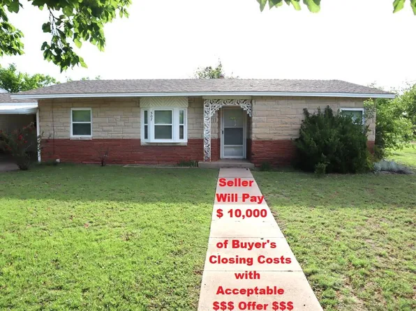 507 Main St, Roscoe, TX 79545