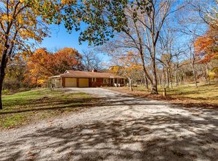 938 N 640th Rd, Baldwin City, KS 66006
