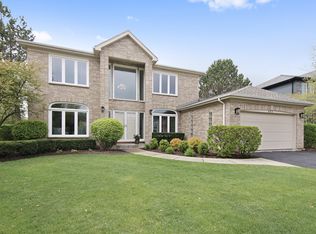 945 Bristol Dr, Deerfield, IL
