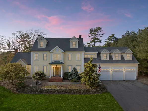48 Lamberts Ln, Cohasset, MA 02025