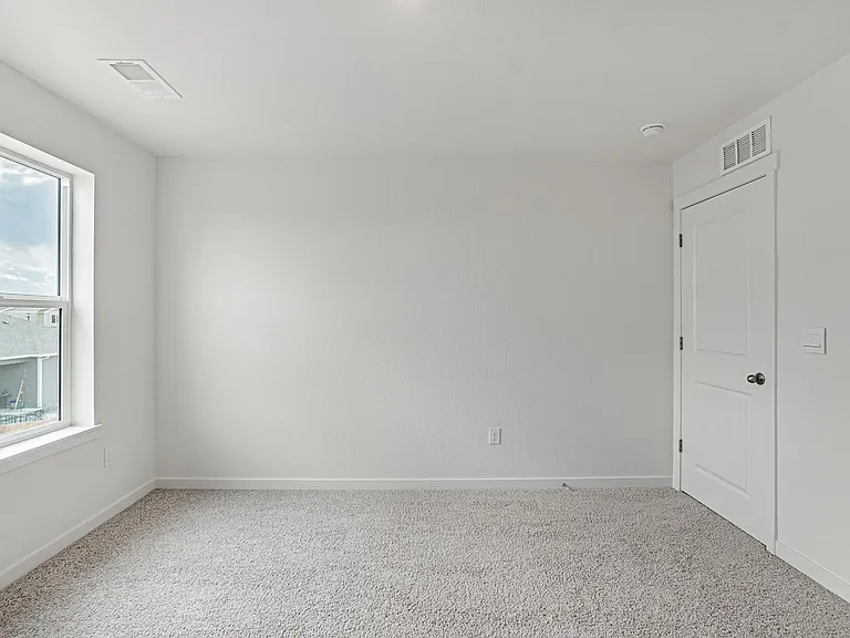 8374 E 132nd Pl — Photo 35