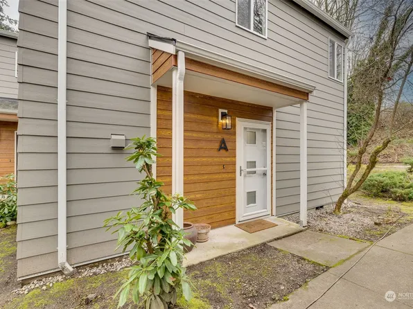 8442 26th Avenue SW #A, Seattle, WA 98106