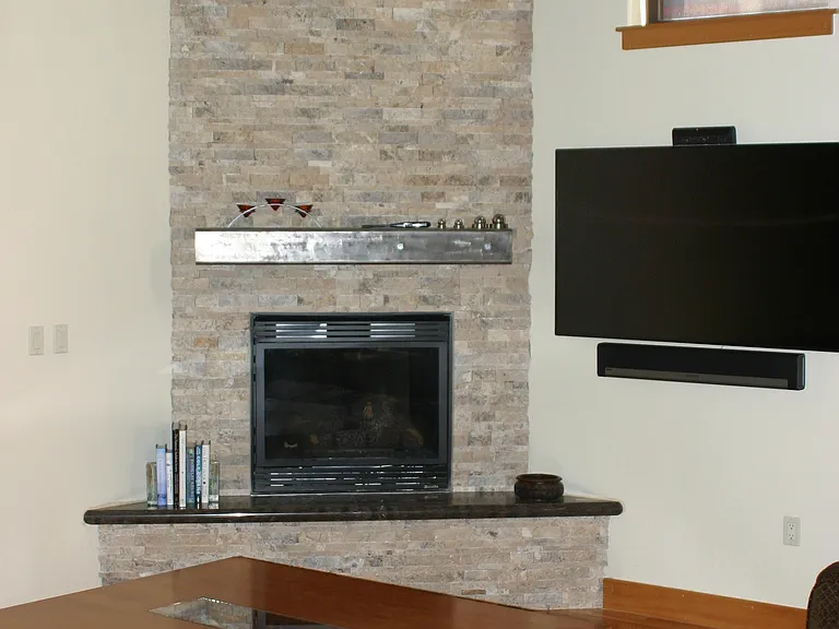280 Main St #209 — Photo 3