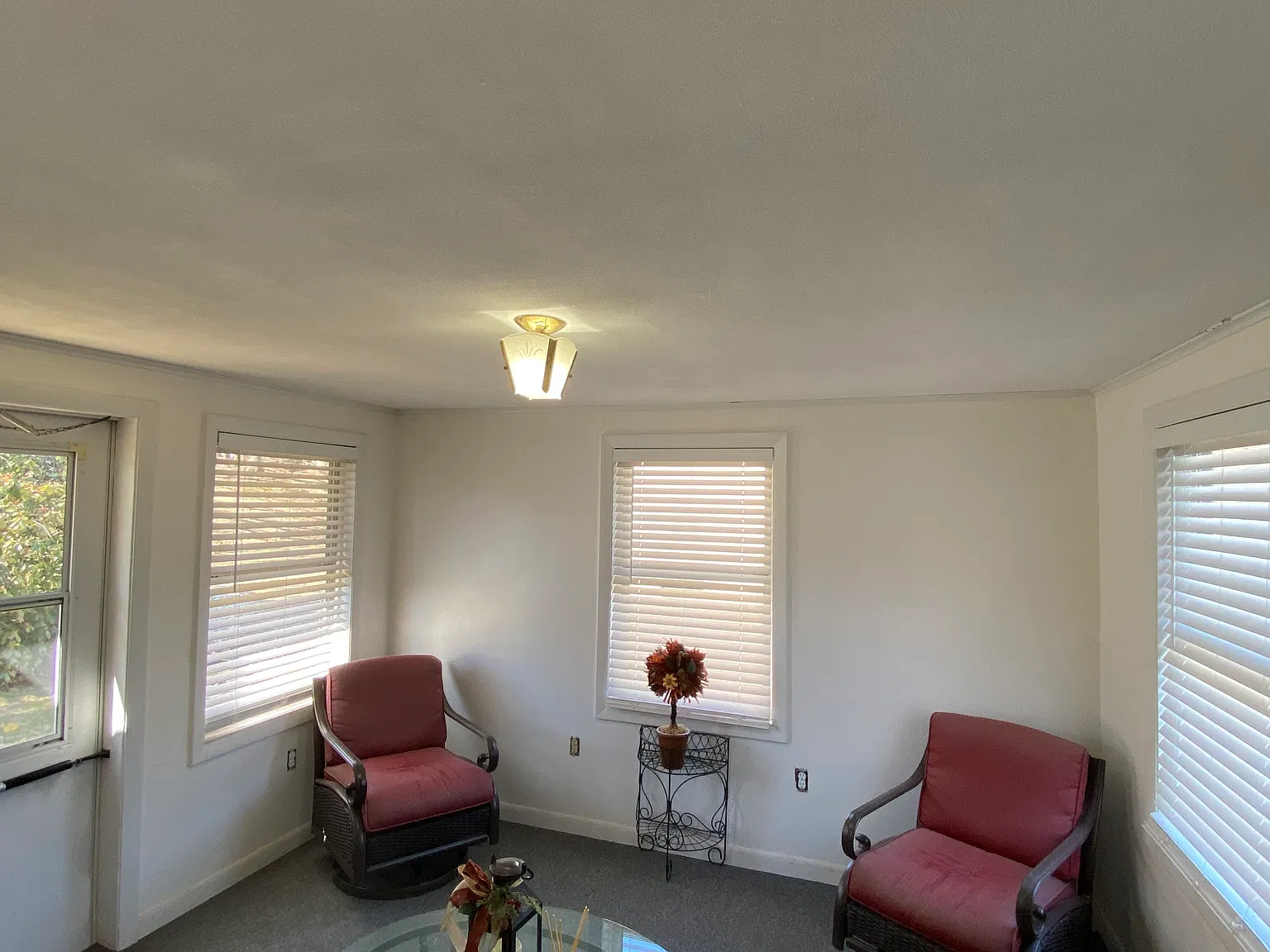 3 bed, 1152 sqft, $2,700 — Photo 3