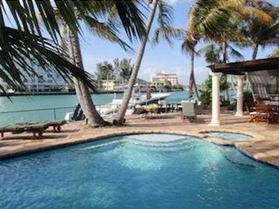 9300 Bay Dr, Surfside, FL, 33154