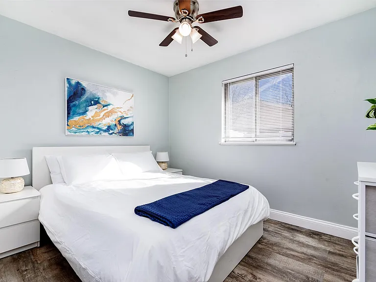 526 Impala Ln — Photo 18