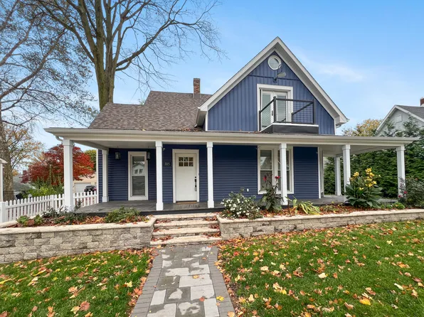 305 Michigan Ave, Valparaiso, IN 46383