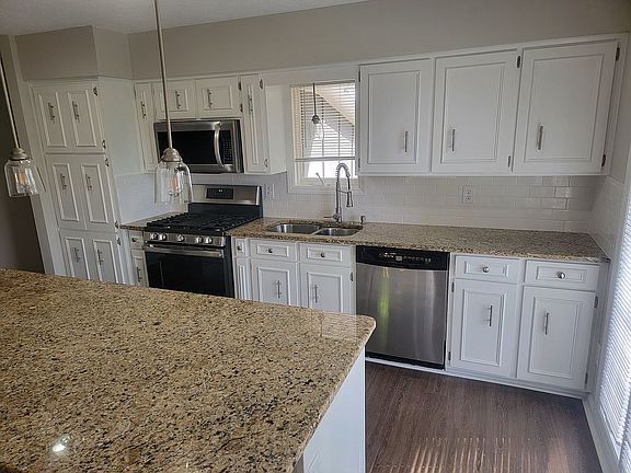 3rd image of 5931 Belgrave Ct
