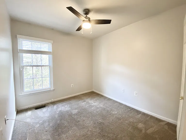 8704 Aspen Grove Ct — Photo 15