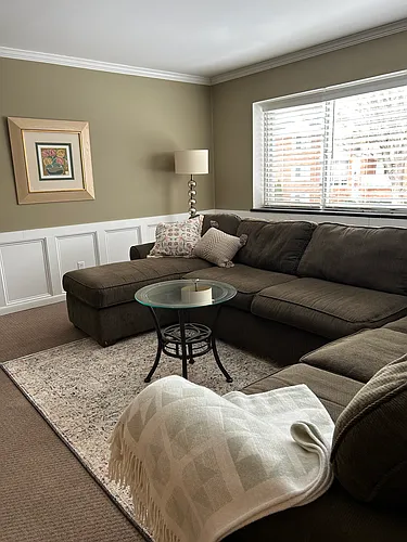 2411 East Ave Photo 1