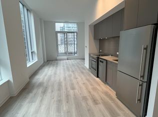 101 Roehampton Ave #510, Toronto, ON M4P 2W2