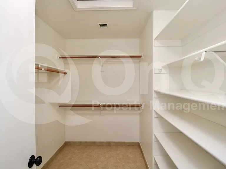 1562 S Monterey St — Photo 20