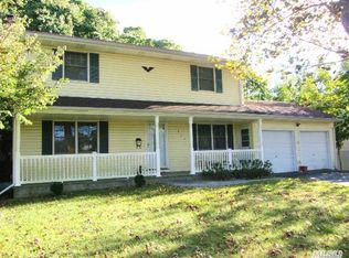 1374 Pulaski Rd, East Northport, NY 11731