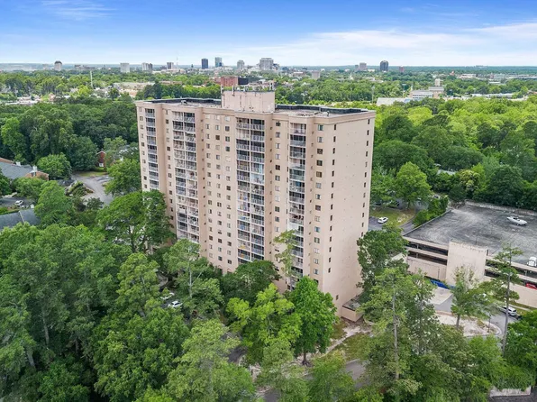 1825 Saint Julian Pl APT 14G, Columbia, SC 29204