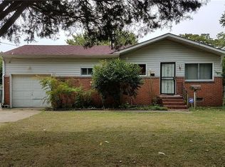 345 Woodview Ave, Norfolk, VA 23505