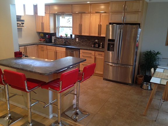 Kitchen/dinette/bar