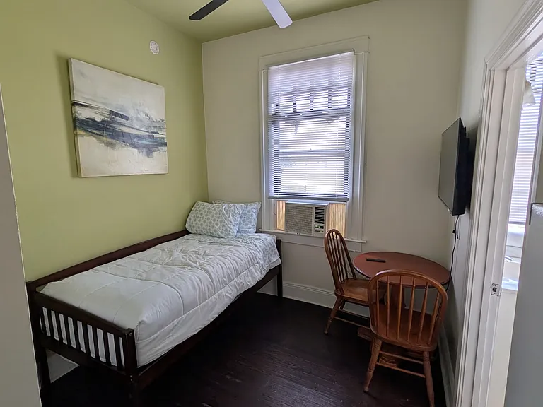 1808 Elysian Fields Ave #11 — Photo 11