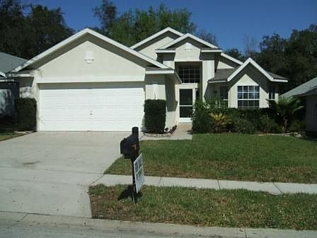 1st image of 120 Easton Cir