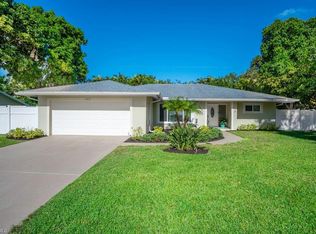 967 N Town And River Dr, Fort Myers, FL 33919