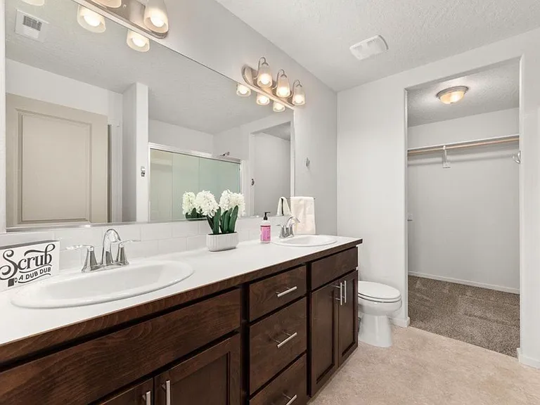 1526 N Minam Loop — Photo 15