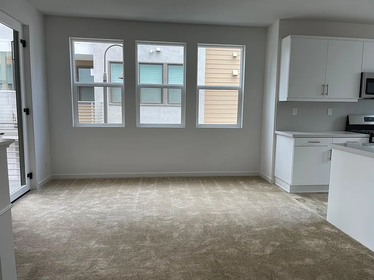 771 Grable Cir — Photo 10