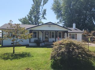 314 E 5th St, Hardinsburg, KY 40143