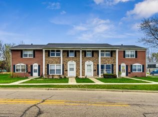 1503 McKool Ave, Streamwood, IL 60107