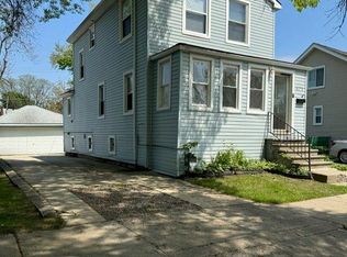 8273 Jackson Ave, Warren, MI 48089