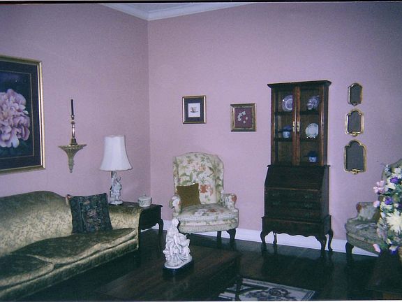 5th image of 973 Ilex Way
