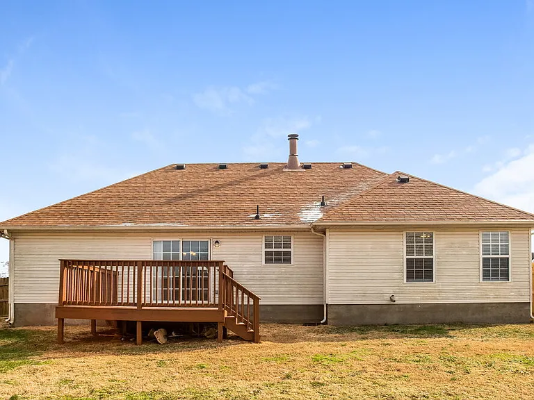 517 Hackney Dr — Photo 19