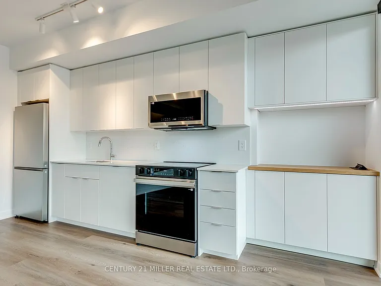 2075 Lakeshore Rd #319 — Photo 9