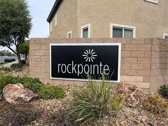 2nd image of 10170 Smooth Rock St