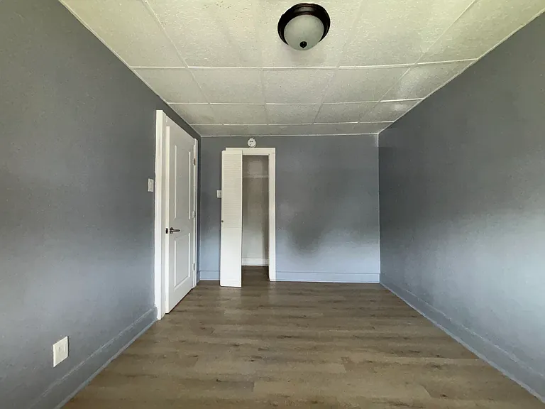 249 Rutter Ave #2 — Photo 3