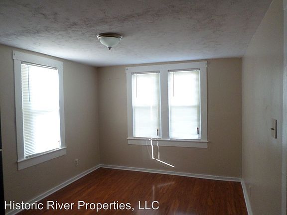 4th image of 1212 Market St