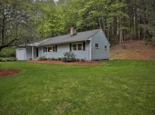 35 Burlington Rd, Bedford, MA 01730