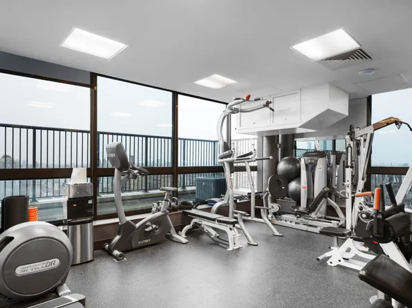 171 East 84th Street image 23 of 25