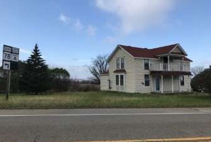 2nd image of 1075 State Highway 78