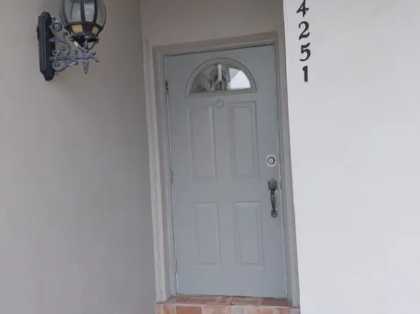 4251 SW 138th Ct, Miami, FL 33175