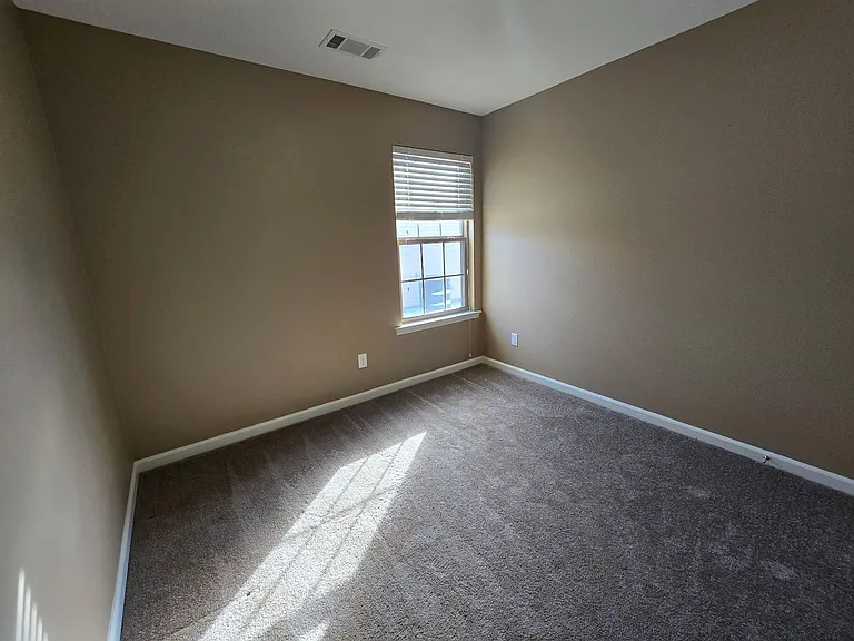 3537 Terrace Hill Ct — Photo 9
