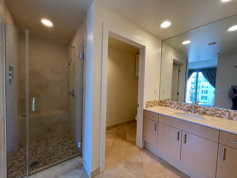 255 Berry St #601 — Photo 15