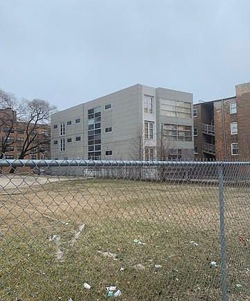 3rd image of 7515 S Coles Ave