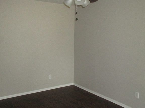 4th image of 4018 Ambrose Dr
